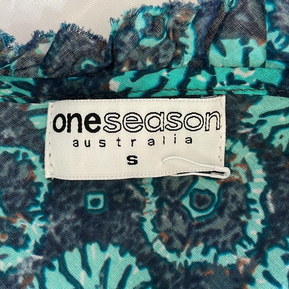 One Season long blue dress with flowers motifs. Size S - Picture 8 of 8